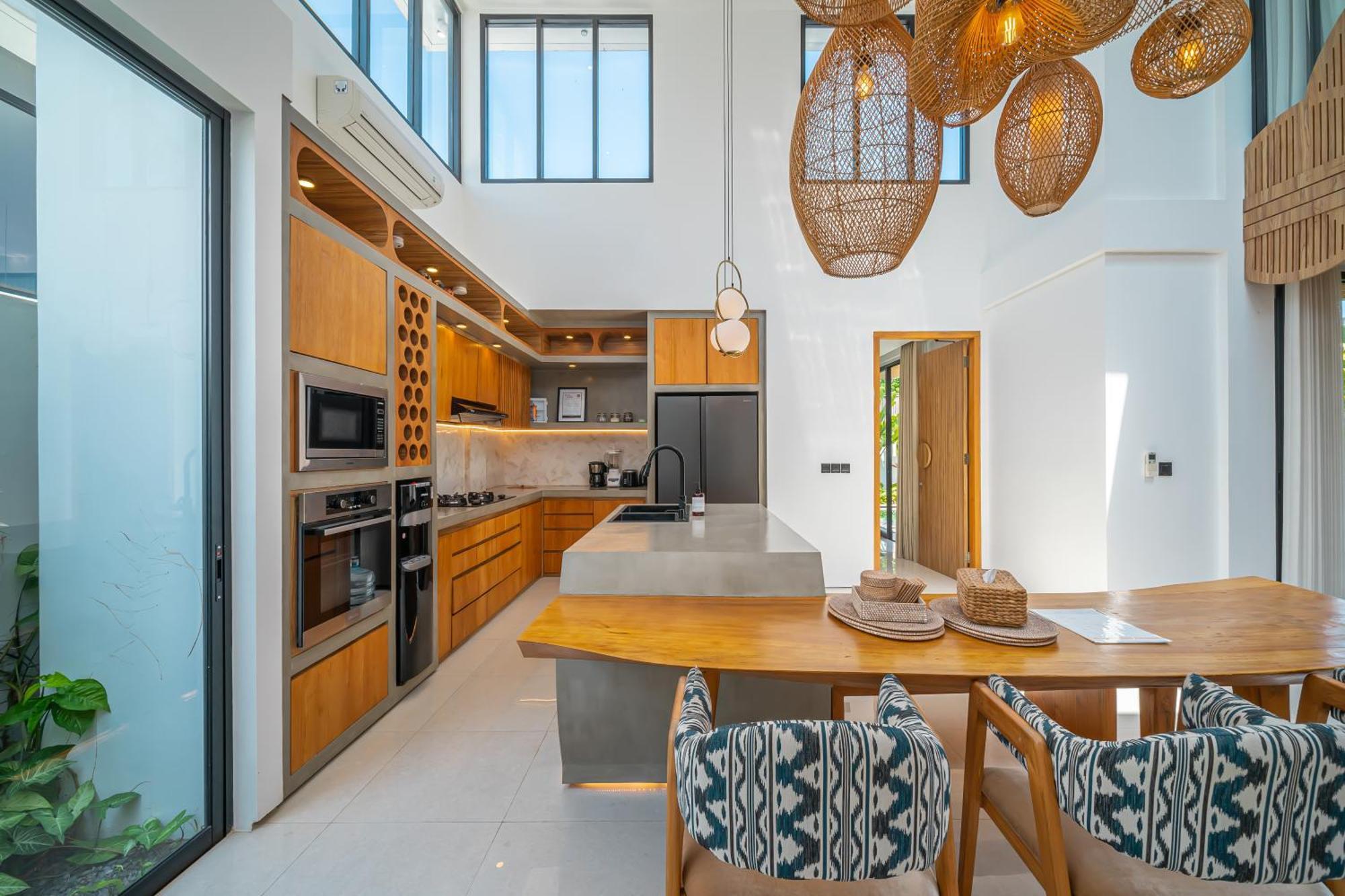 Villa Arunika - Stylish Tropical 2Br Villa Close To Nyanyi Beach! Selemadeg Eksteriør billede