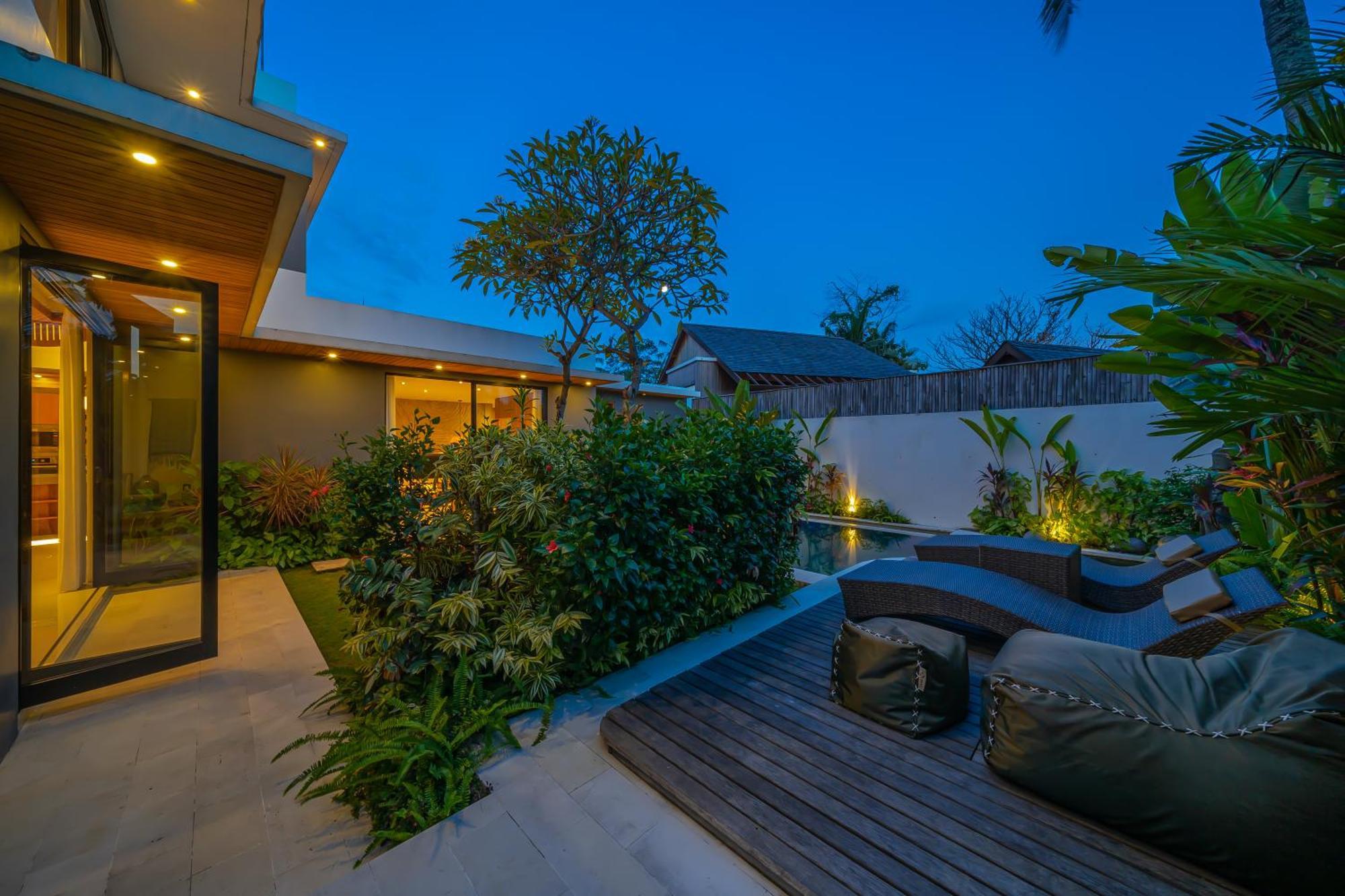 Villa Arunika - Stylish Tropical 2Br Villa Close To Nyanyi Beach! Selemadeg Eksteriør billede
