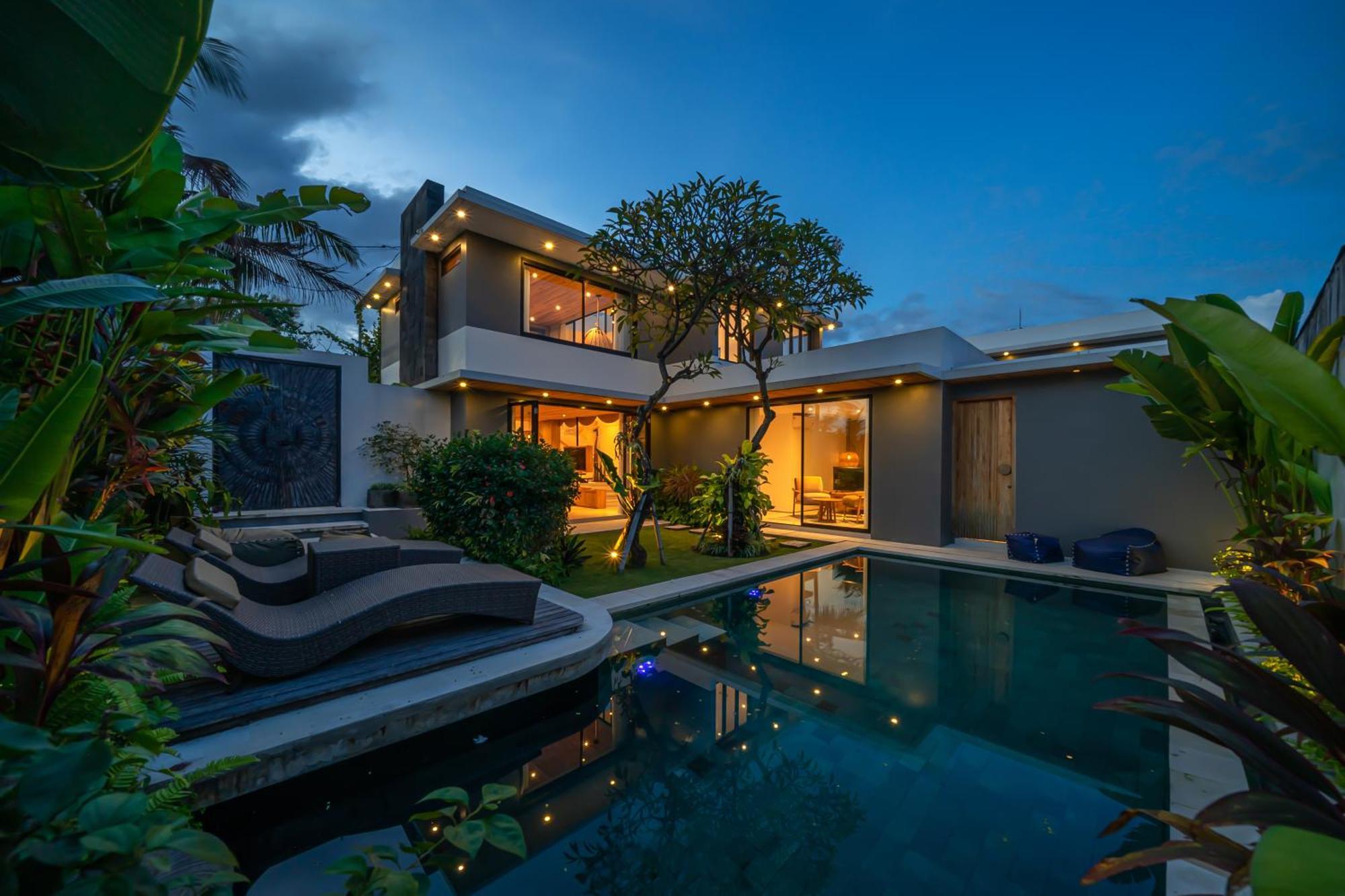 Villa Arunika - Stylish Tropical 2Br Villa Close To Nyanyi Beach! Selemadeg Eksteriør billede