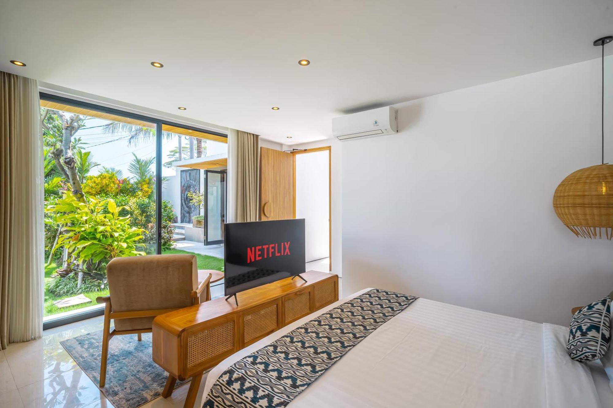 Villa Arunika - Stylish Tropical 2Br Villa Close To Nyanyi Beach! Selemadeg Eksteriør billede