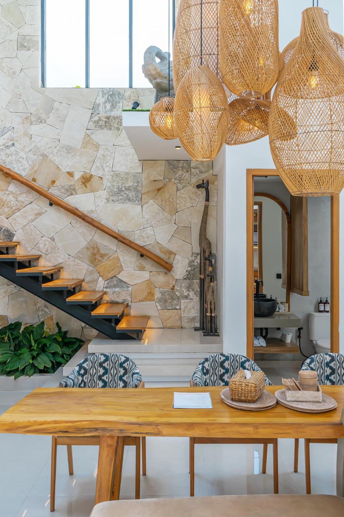 Villa Arunika - Stylish Tropical 2Br Villa Close To Nyanyi Beach! Selemadeg Eksteriør billede